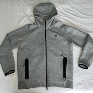 Nike Logo-Print Cotton-Blend Tech Fleece Zip-Up Hoodie Gray Size Large